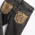 FUNKY - Παντελόνι τζιν μαλακό με leopar λεπτομέρειες στις τσέπες - Image 2